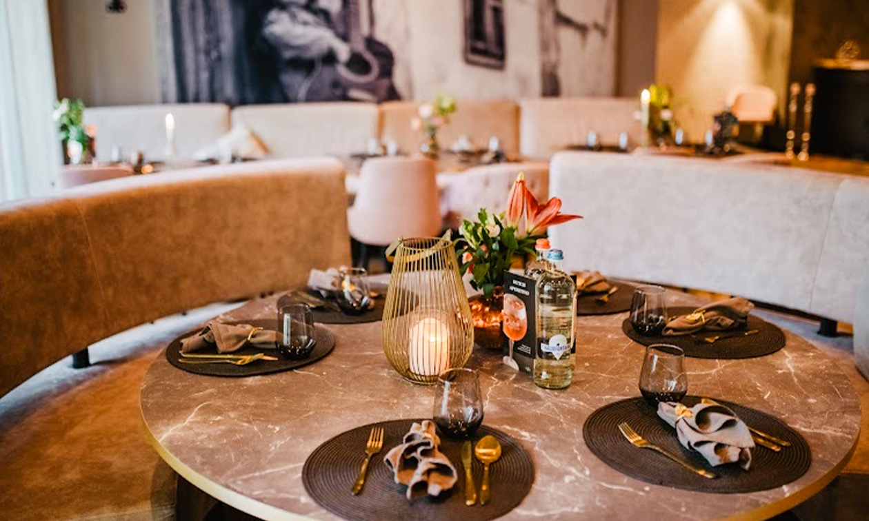 Maak kennis met Café Restaurant De Bijenkorf tegen een onverslaanbare prijs  - Social Deal